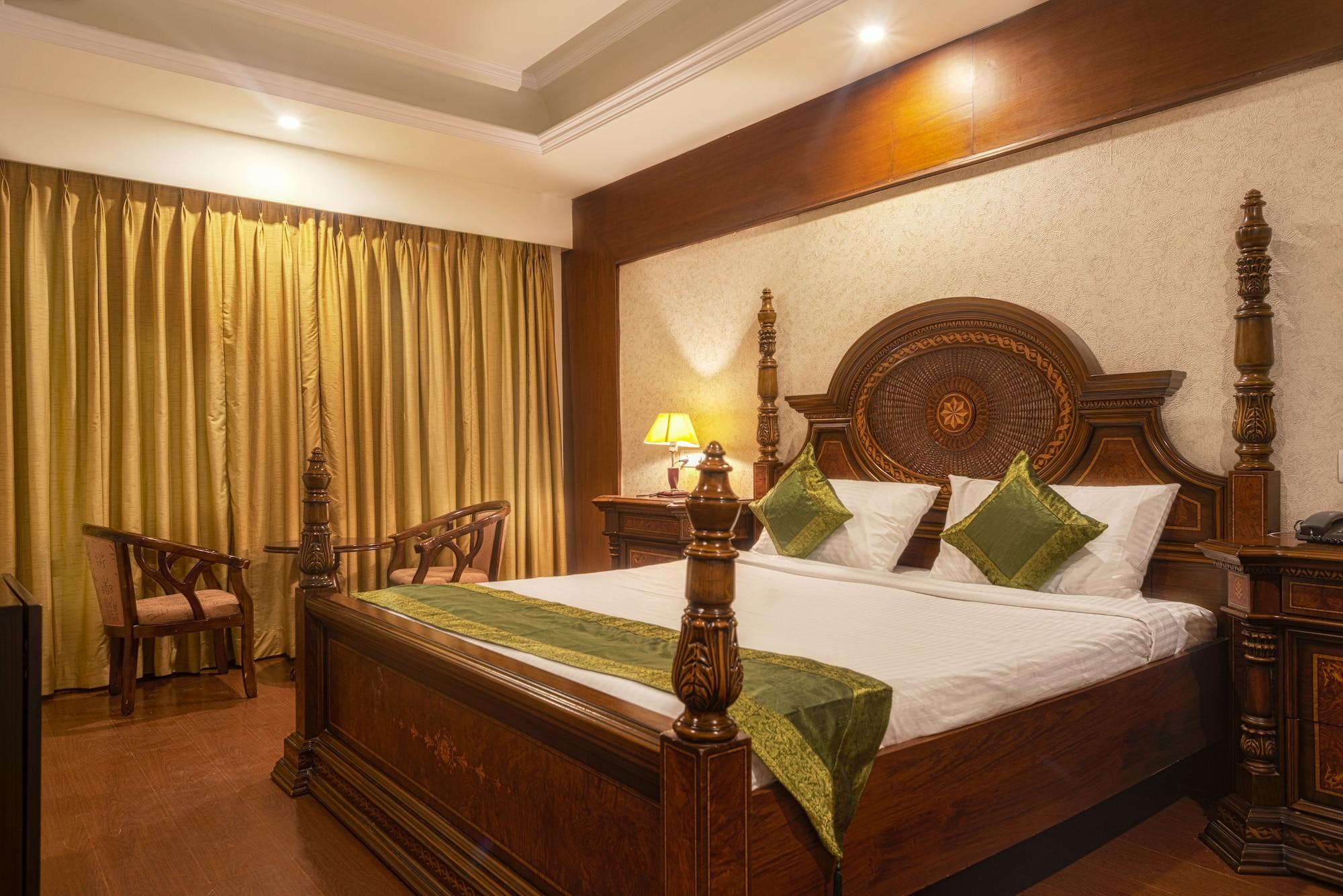Treebo Trend Grand Plaza Nampally Hyderabad Ngoại thất bức ảnh