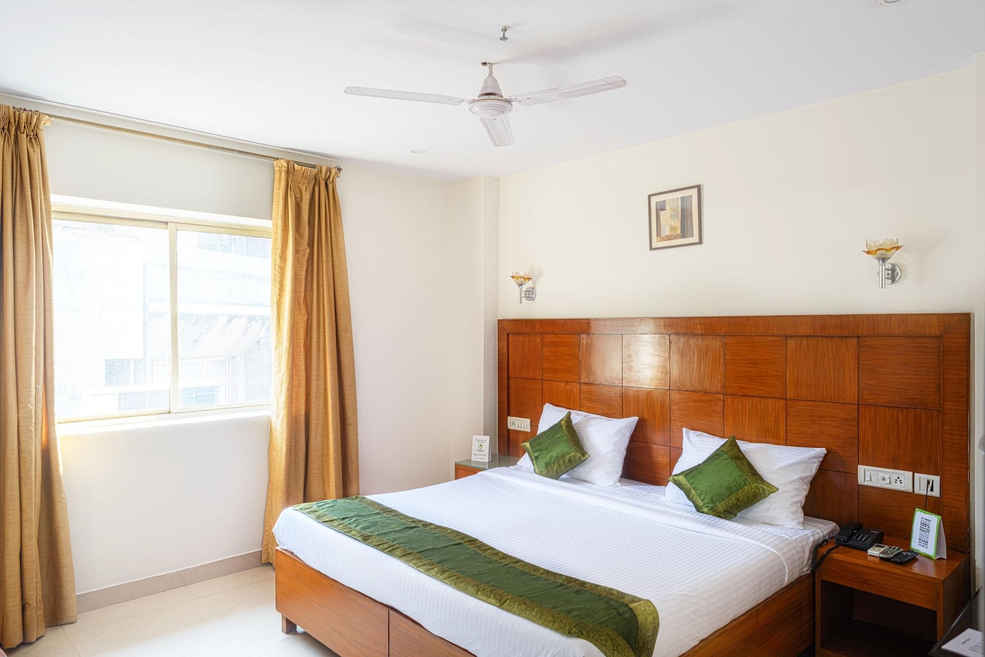 Treebo Trend Grand Plaza Nampally Hyderabad Ngoại thất bức ảnh