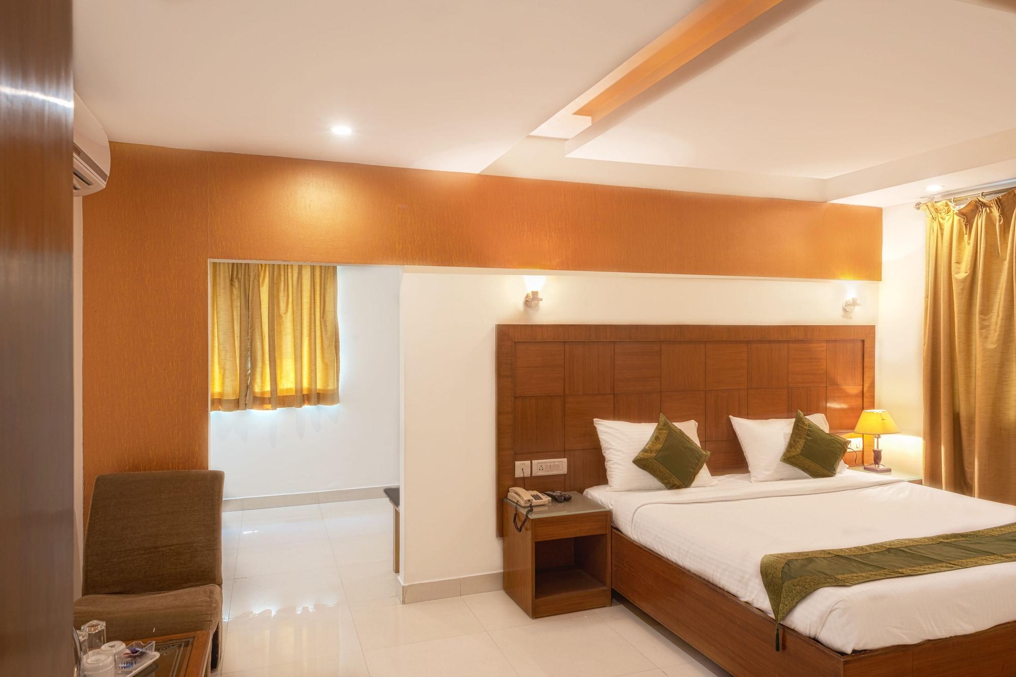 Treebo Trend Grand Plaza Nampally Hyderabad Ngoại thất bức ảnh