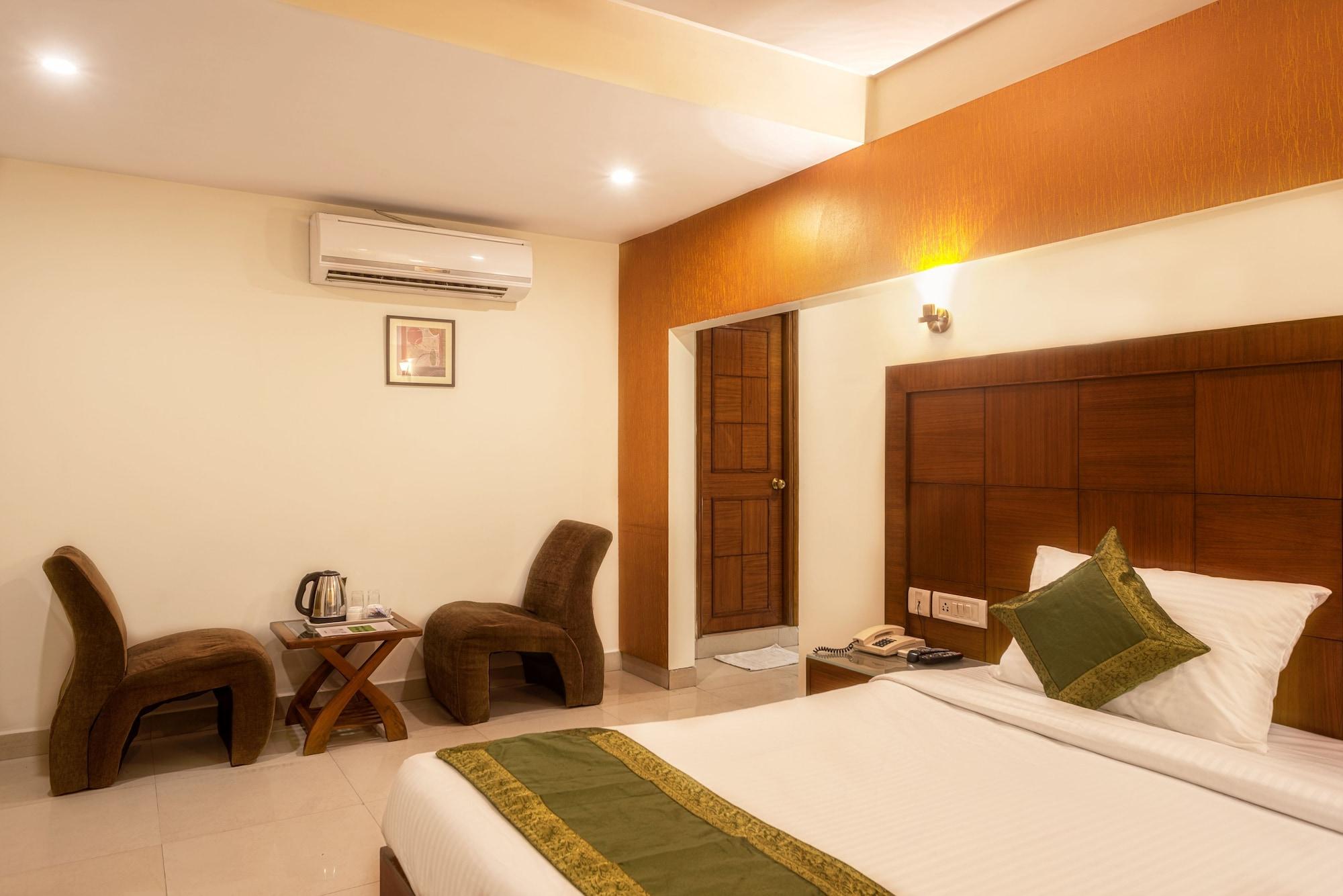 Treebo Trend Grand Plaza Nampally Hyderabad Ngoại thất bức ảnh