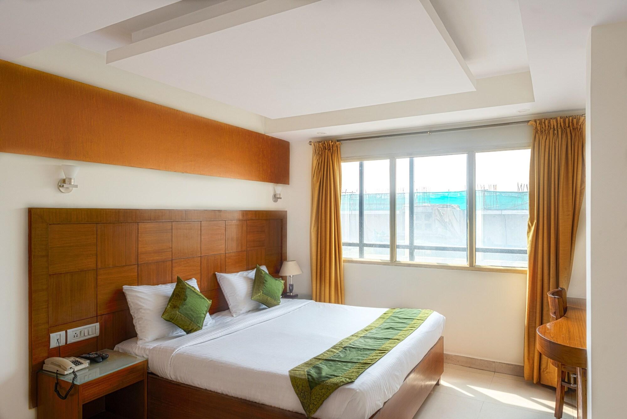 Treebo Trend Grand Plaza Nampally Hyderabad Ngoại thất bức ảnh